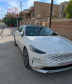 كيا كادينزا